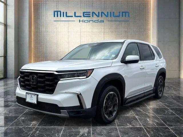 2023 Honda Pilot AWD EX-L 7 Passenger for sale in Hempstead, NY