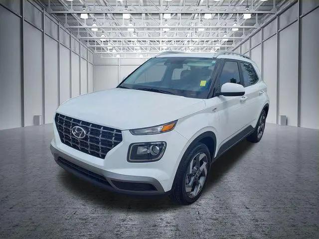 2025 Hyundai Venue SEL for sale in Avon, IN