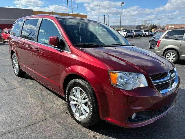 2019 Dodge Grand Caravan SXT for sale in Roscoe, IL