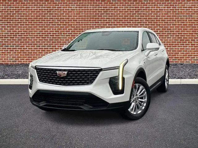 2024 Cadillac XT4 FWD Luxury for sale in Columbus, OH