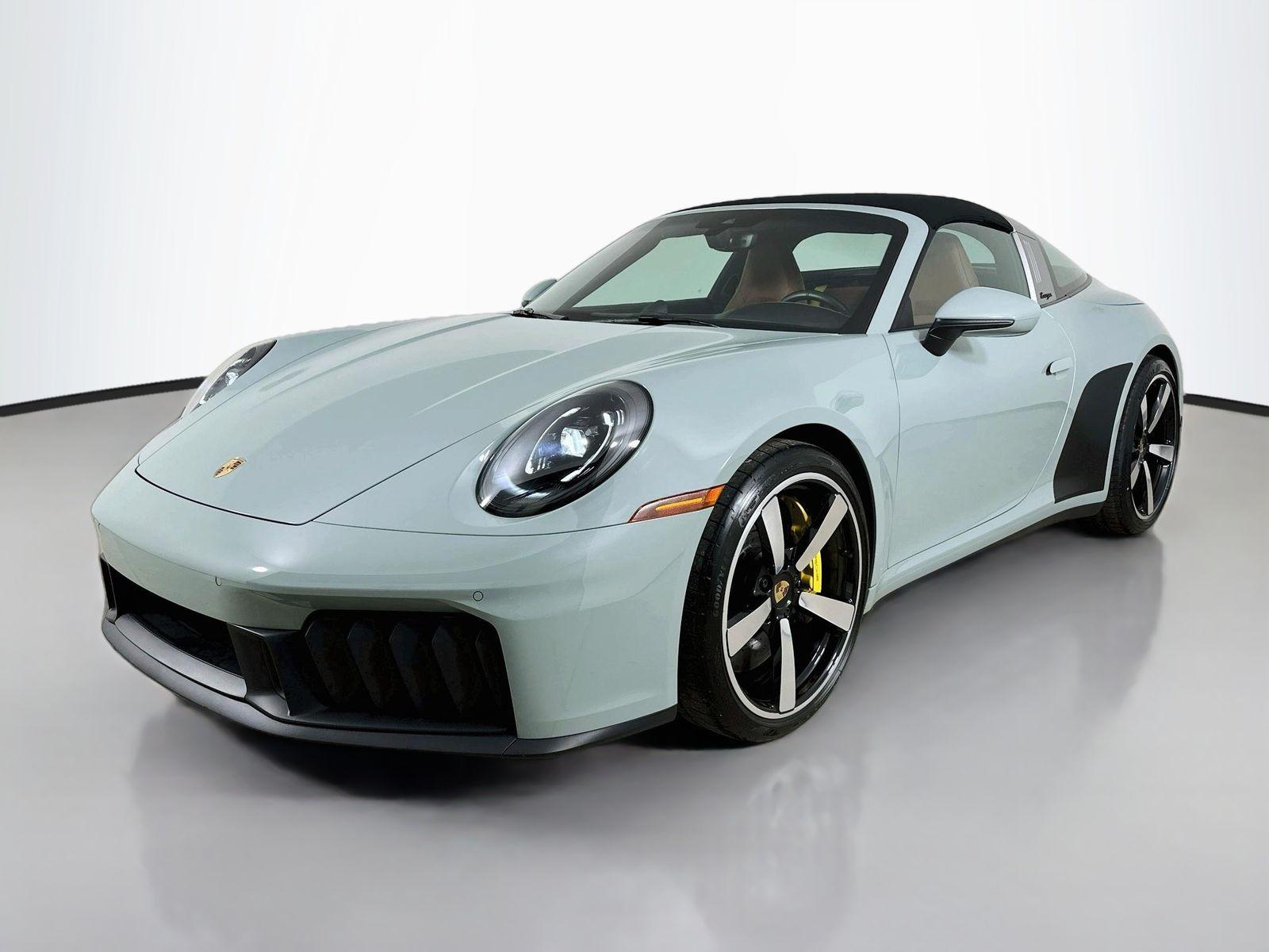 /2025 Porsche 911