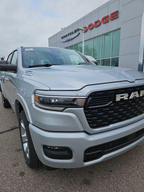 2026 RAM 1500 RAM 1500 BIG HORN CREW CAB 4X4 57 BOX