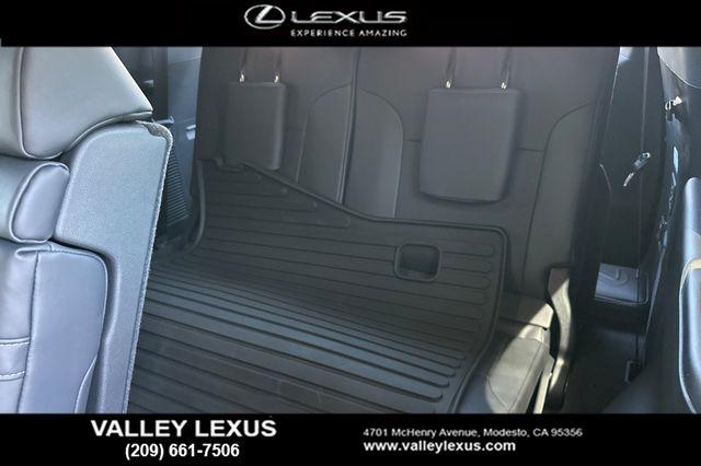 2026 Lexus LX F SPORT Handling