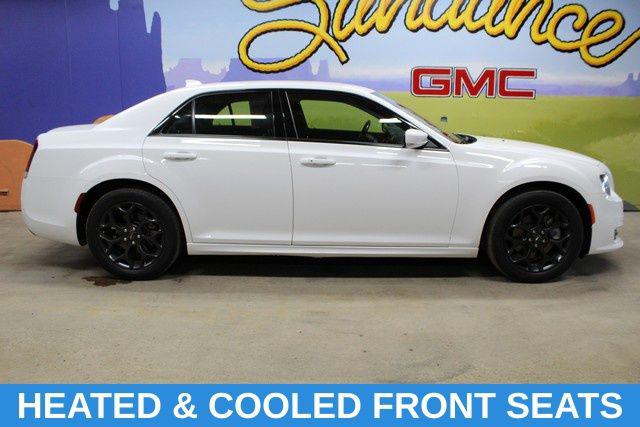 2022 Chrysler 300 Touring-L AWD for sale in Saint Johns, MI