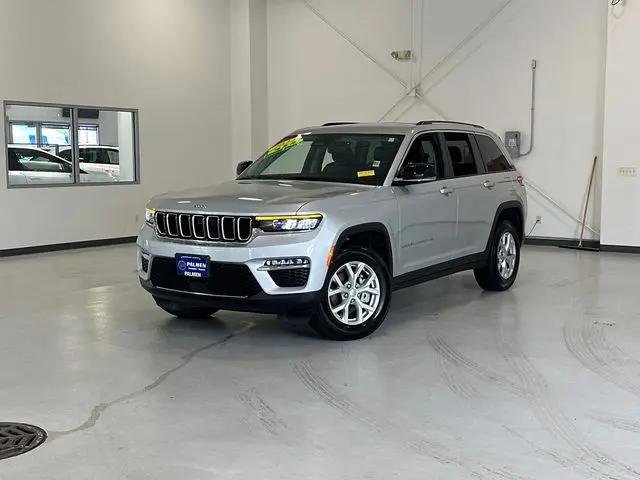 2024 Jeep Grand Cherokee Limited 4x4 for sale in Kenosha, WI