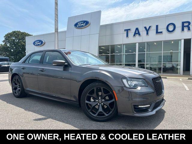 2023 Chrysler 300 Touring L for sale in Union City, TN