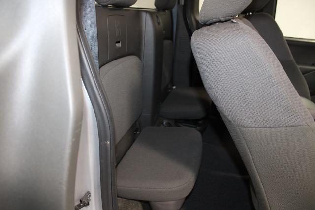 2016 Nissan Frontier S