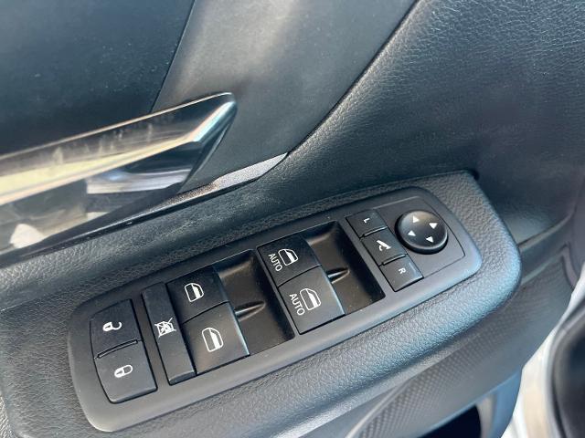 2021 Ram 1500 Big Horn Crew Cab 4x4 5'7" Box