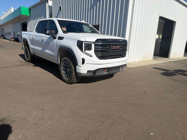2025 GMC Sierra 1500 4WD Crew Cab Short Box AT4 for sale in Selma, CA