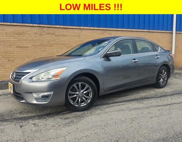 2015 Nissan Altima 2.5 S for sale in Hobart, IN