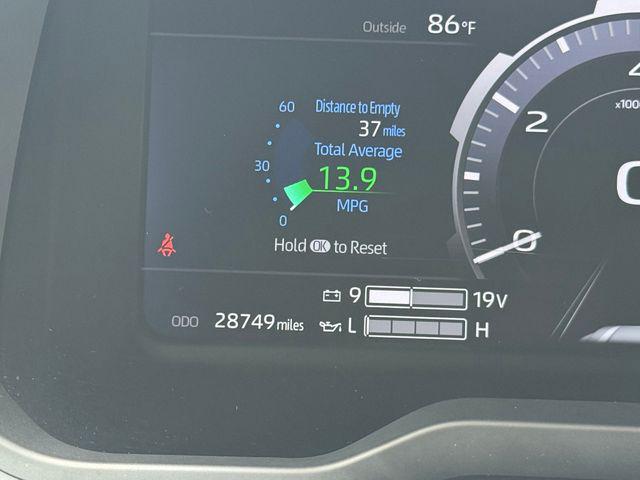 2024 Toyota Sequoia SR5