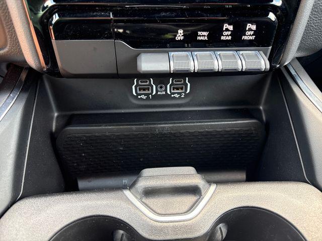 2023 Ram 1500 Laramie Crew Cab 4x4 57 Box