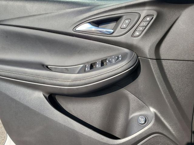 2022 Buick Encore GX AWD Essence