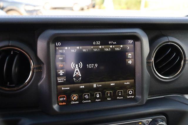 2021 Jeep Gladiator Overland