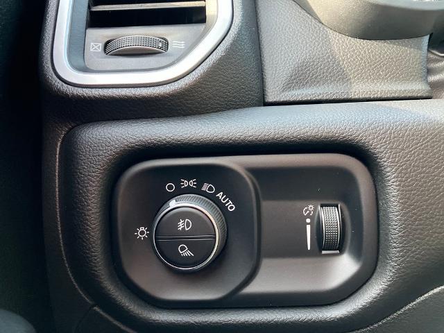 2023 Ram 1500 Big Horn Crew Cab 4x4 6'4" Box