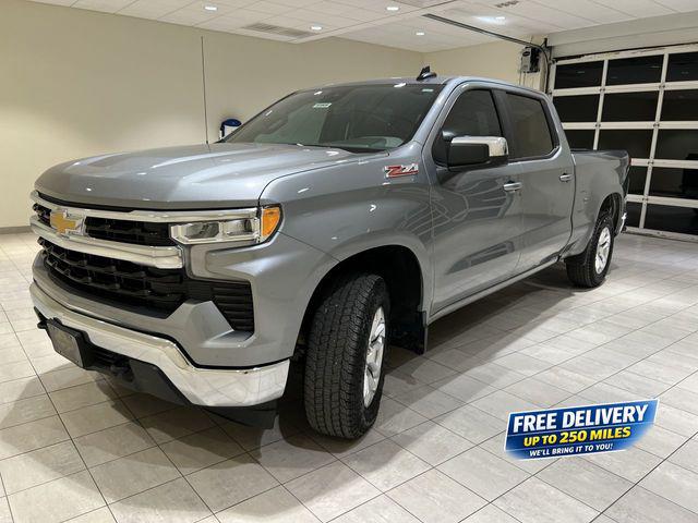 2024 Chevrolet Silverado 1500 4WD Crew Cab Standard Bed LT for sale in Comanche, TX