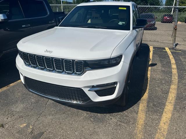 2024 Jeep Grand Cherokee Limited 4x4 for sale in Sterling Heights, MI