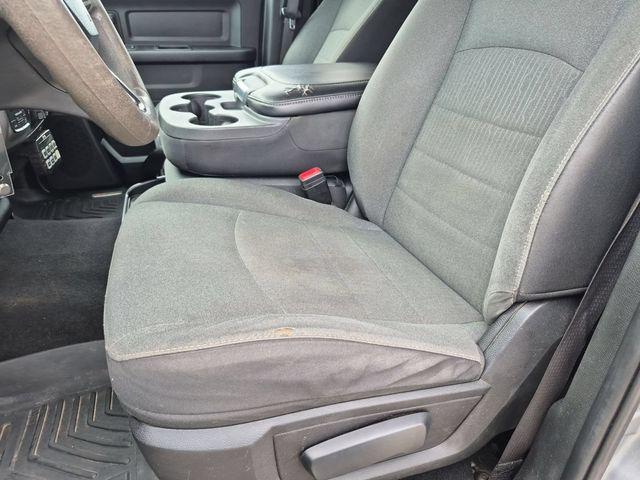 2022 Ram 1500 Classic Tradesman Crew Cab 4x4 57 Box