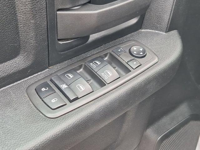 2022 Ram 1500 Classic Tradesman Crew Cab 4x4 57 Box