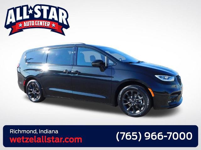 2021 Chrysler Pacifica Touring for sale near Richmond, IN