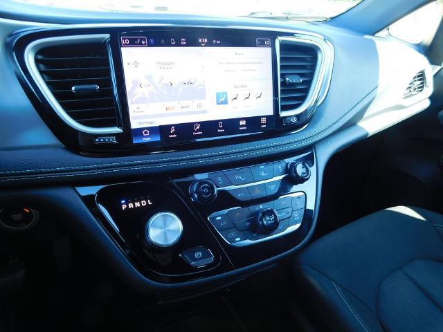 2021 Chrysler Pacifica Touring