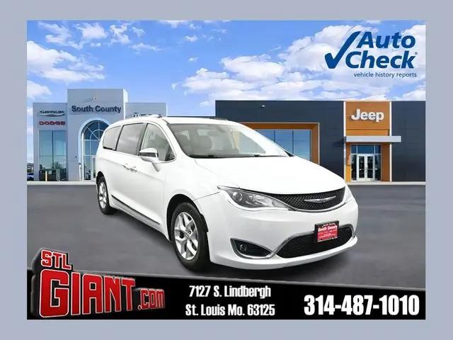 2020 Chrysler Pacifica Limited for sale in St. Louis, MO
