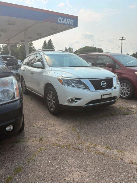 2015 Nissan Pathfinder SV for sale in Pillager, MN