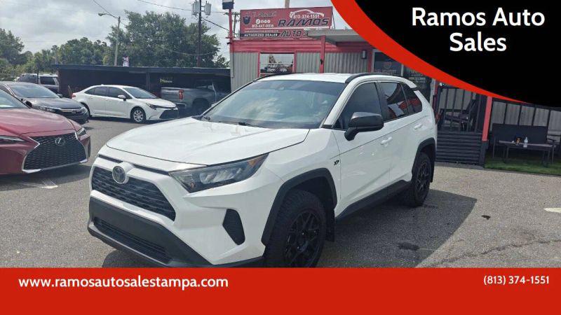 2020 Toyota RAV4 LE for sale in Tampa, FL