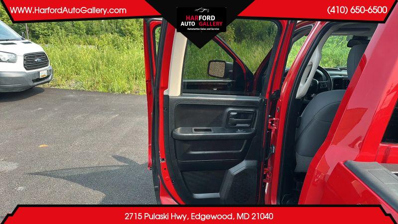 2018 Ram 1500 Express Quad Cab 4x4 64 Box