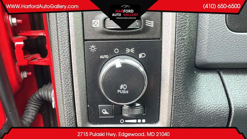 2018 Ram 1500 Express Quad Cab 4x4 64 Box