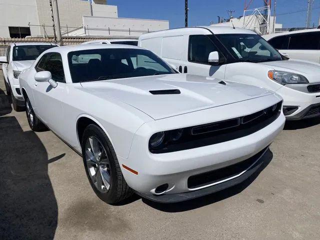 2021 Dodge Challenger SXT AWD