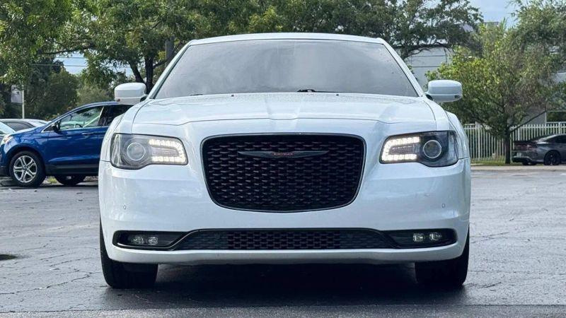2021 Chrysler 300 300S