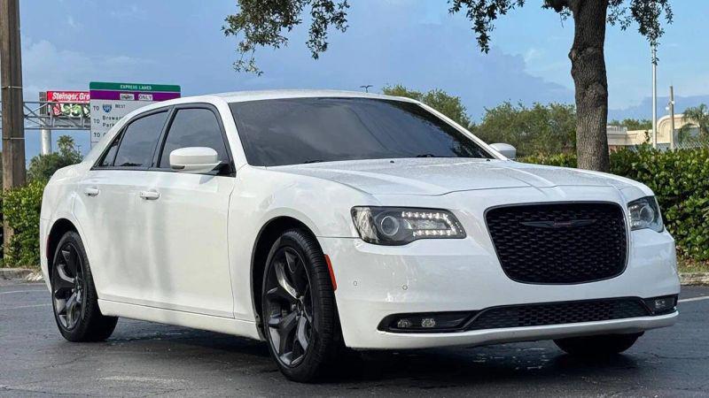 2021 Chrysler 300 300S