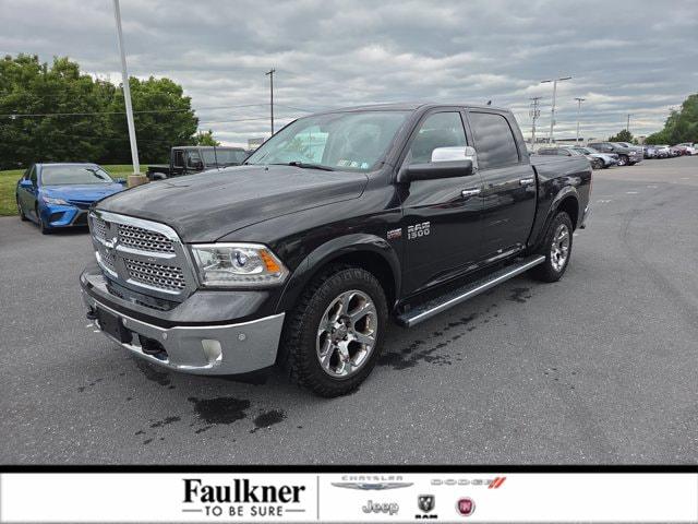 2017 RAM 1500 Laramie Crew Cab 4x4 57 Box 2017 RAM 1500 Laramie Crew Cab 4x4 57 Box