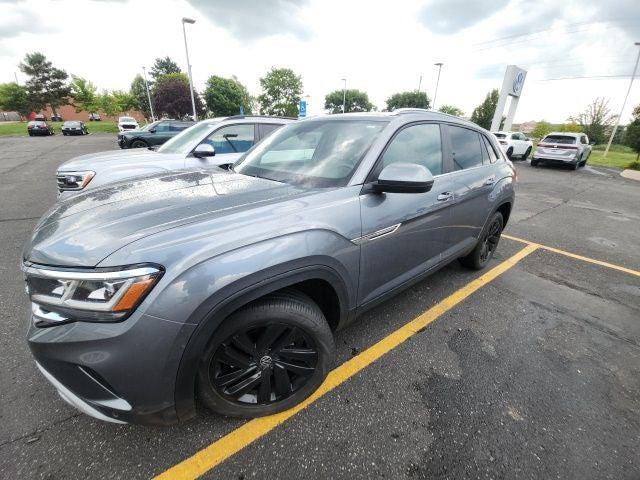 2022 Volkswagen Atlas Cross Sport 3.6L V6 SE w/Technology for sale in Grand Blanc, MI