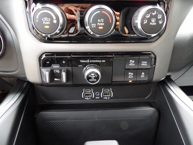 2026 Ram 1500 Big Horn Crew Cab 4x4 64 Box