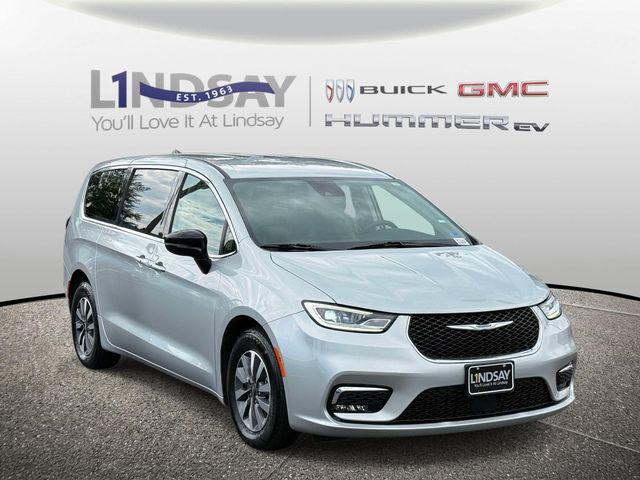 2024 Chrysler Pacifica Hybrid Select for sale in Warrenton, VA