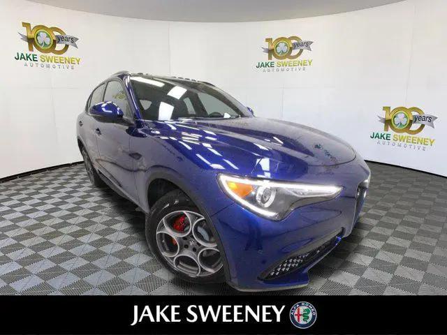 2022 Alfa Romeo Stelvio Sprint AWD for sale in Florence, KY