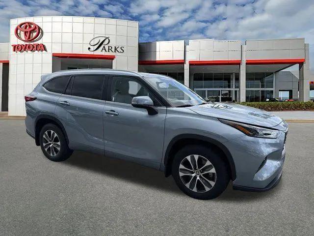 2023 Toyota Highlander XLE for sale in DeLand, FL