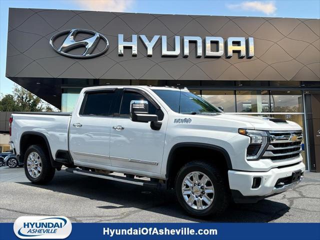 2025 Chevrolet Silverado 2500HD Crew Cab, Standard Bed, High Country, 4WD for sale in ASHEVILLE, NC