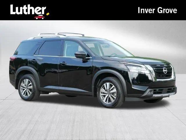 2025 Nissan Pathfinder SL 4WD for sale in Inver Grove Heights, MN