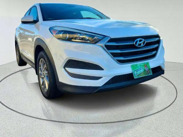 2018 Hyundai Tucson SE for sale in Peoria, IL