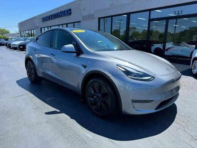 2024 Tesla Model Y Long Range Dual Motor All-Wheel Drive for sale in West Chicago, IL