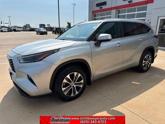 2024 Toyota Highlander Hybrid XLE for sale in Emporia, KS