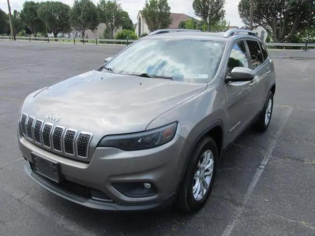 2019 Jeep Cherokee Latitude 4x4 for sale in Hurricane, WV