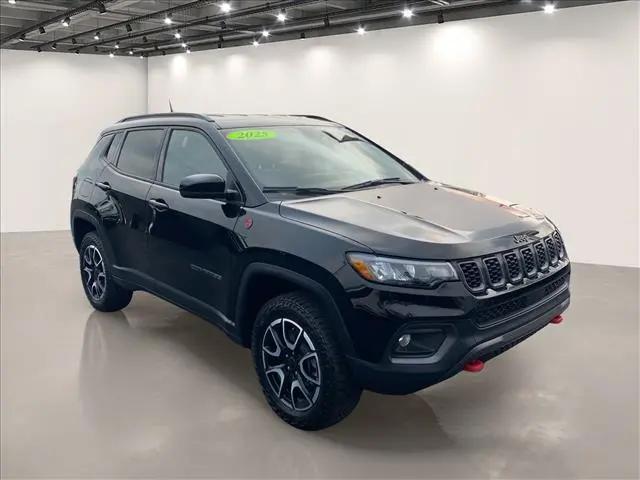 2025 Jeep Compass Trailhawk 4x4 for sale in Williamsville, NY