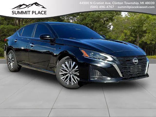 2023 Nissan Altima SV Intelligent AWD for sale in Charter Twp of Clinton, MI