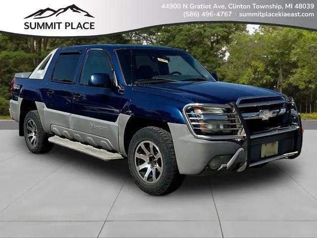2002 Chevrolet Avalanche 1500 for sale in Charter Twp of Clinton, MI
