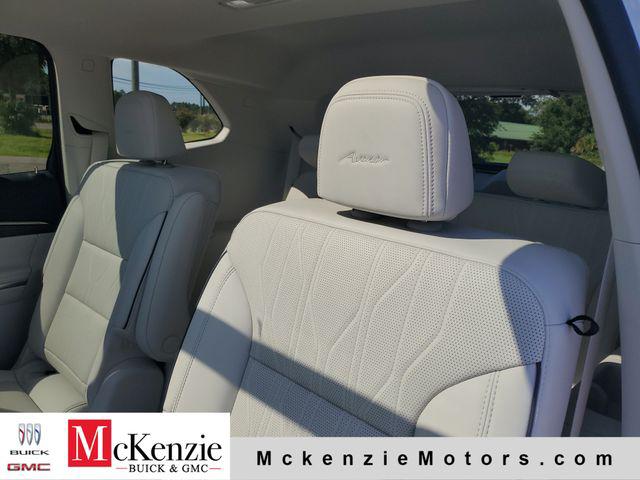 2027 Buick Enclave Avenir