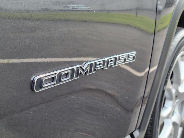 2022 Jeep Compass Latitude Lux 4x4